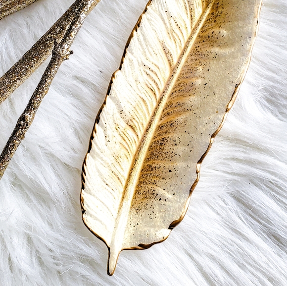 Resin Feather Trinket Dish, Jewelry Dish - Picture 3 of 6